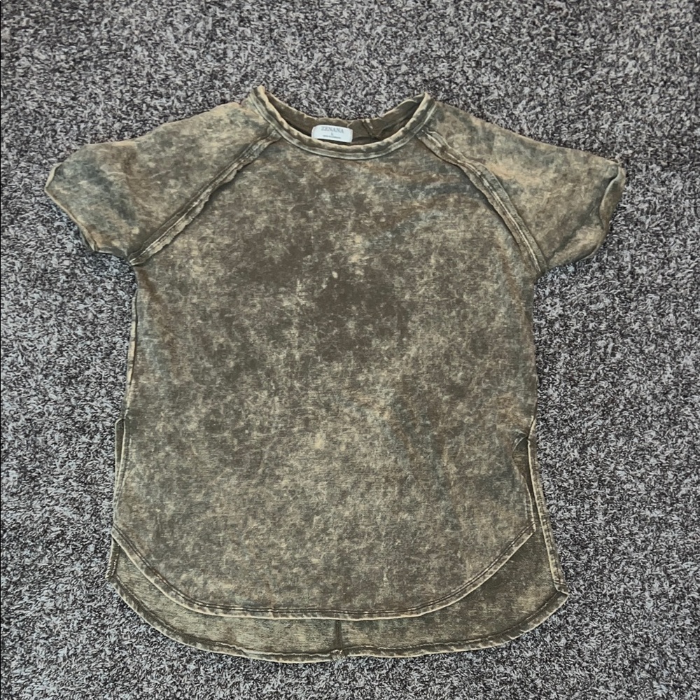 Zenana Outfitters Mineral-Wash Short Sleeve Tee in Brown/Olive